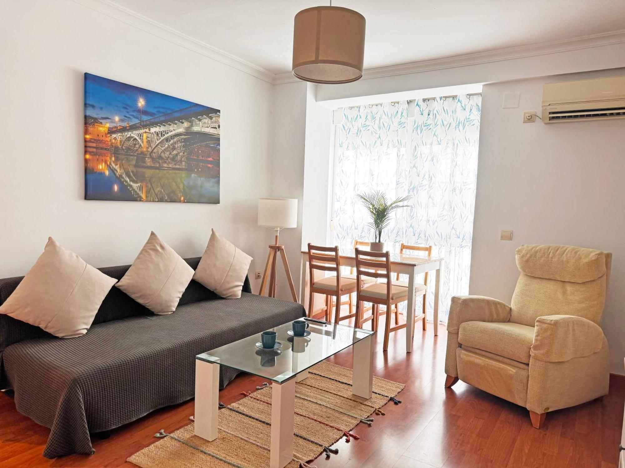 Апартаменты Triana Luxury Numancia Севилья Экстерьер фото